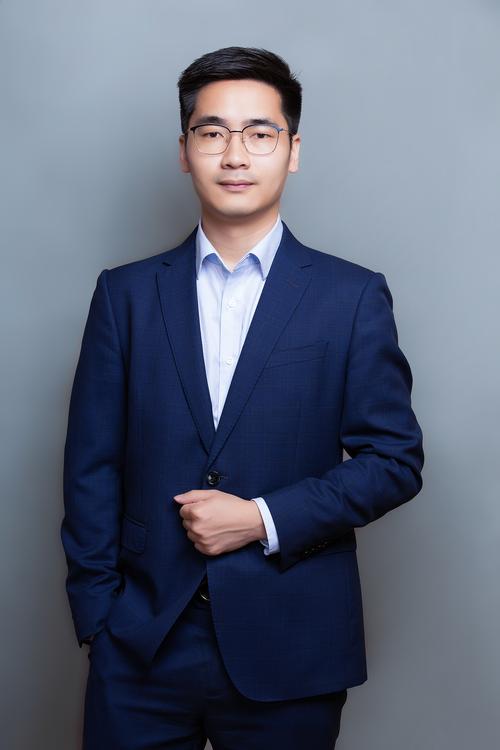 郑春 制片统筹总监